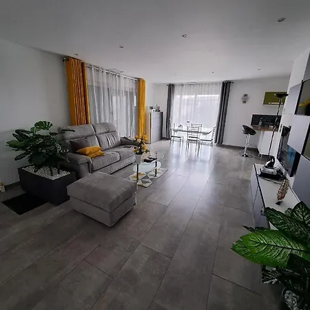 Au Calme A 10 Mns D'uzes Quarto em Acomodações Particulares